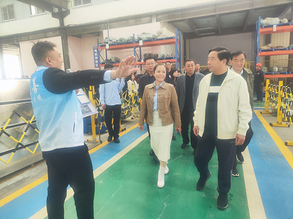 泰安市企業與企業家聯合會、泰安市工業經濟聯合會組織開展企業參觀交流活動